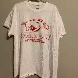 ARKANSAS BASKETBALL TEE
